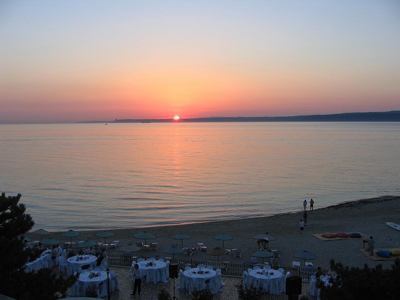 Foto Galeri Ay Pansiyon Canakkale Guzel Yali Ucuz Apart Pansiyon Isletmeciligi